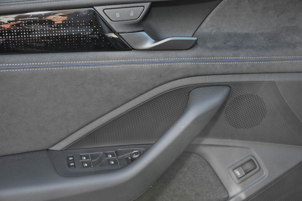 VW Passat Exposé-Bild 15