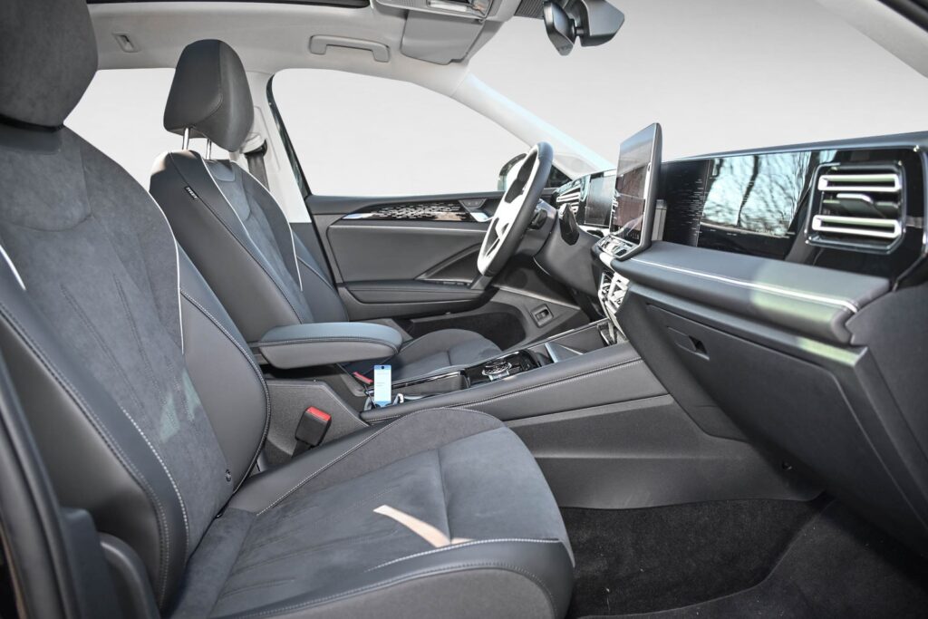 VW Tiguan Exposé-Bild 7
