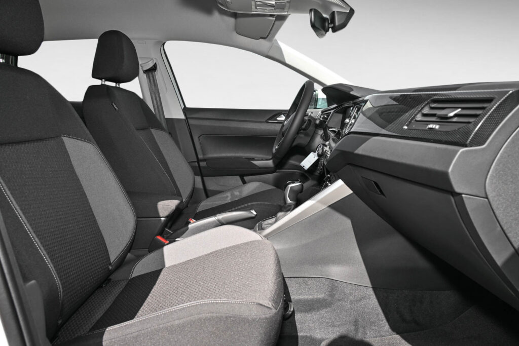 VW Taigo Exposé-Bild 7