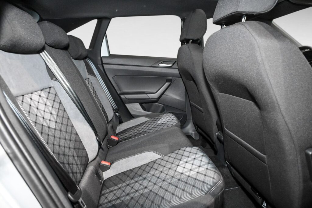 VW Taigo Exposé-Bild 10