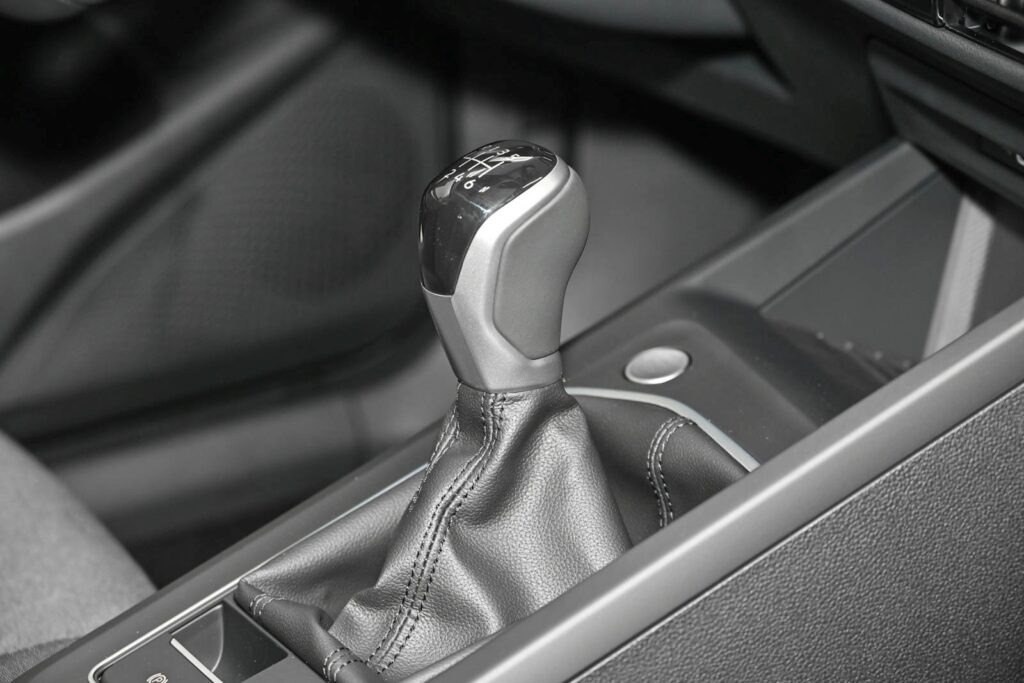 VW Golf Exposé-Bild 10