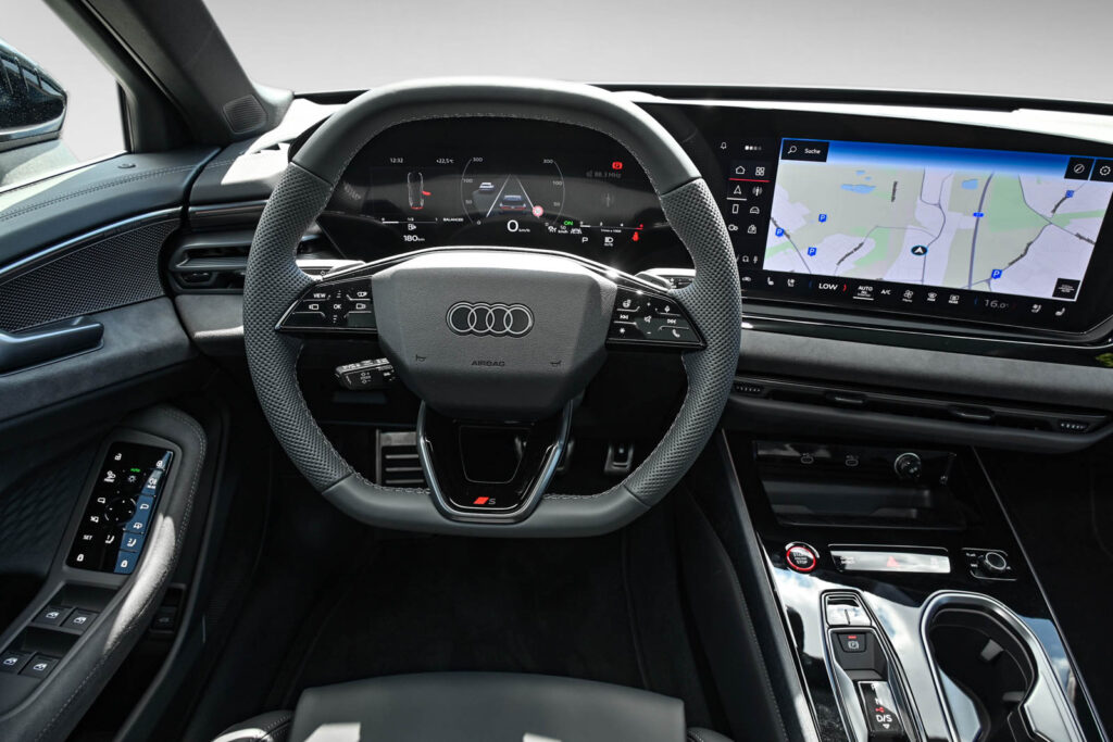 Audi A6 Exposé-Bild 13