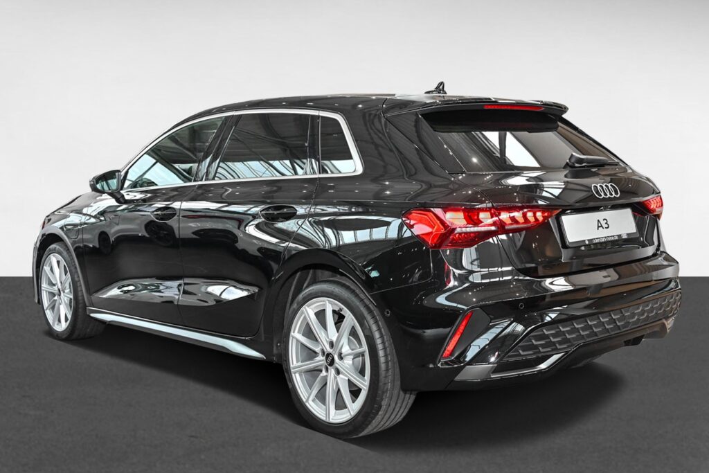 Audi A3 Exposé-Bild 4