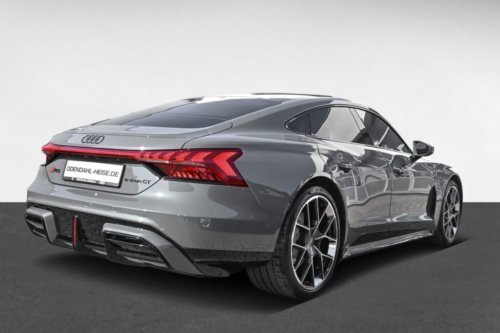 Audi RS e-tron GT Exposé-Bild 3