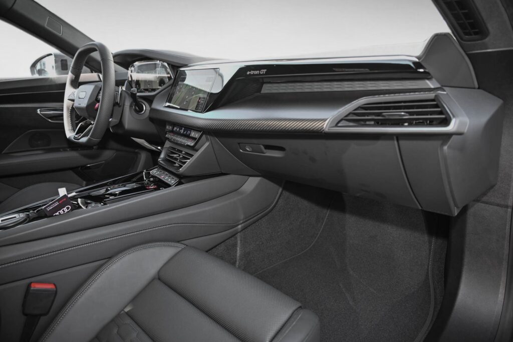 Audi RS e-tron GT Exposé-Bild 8