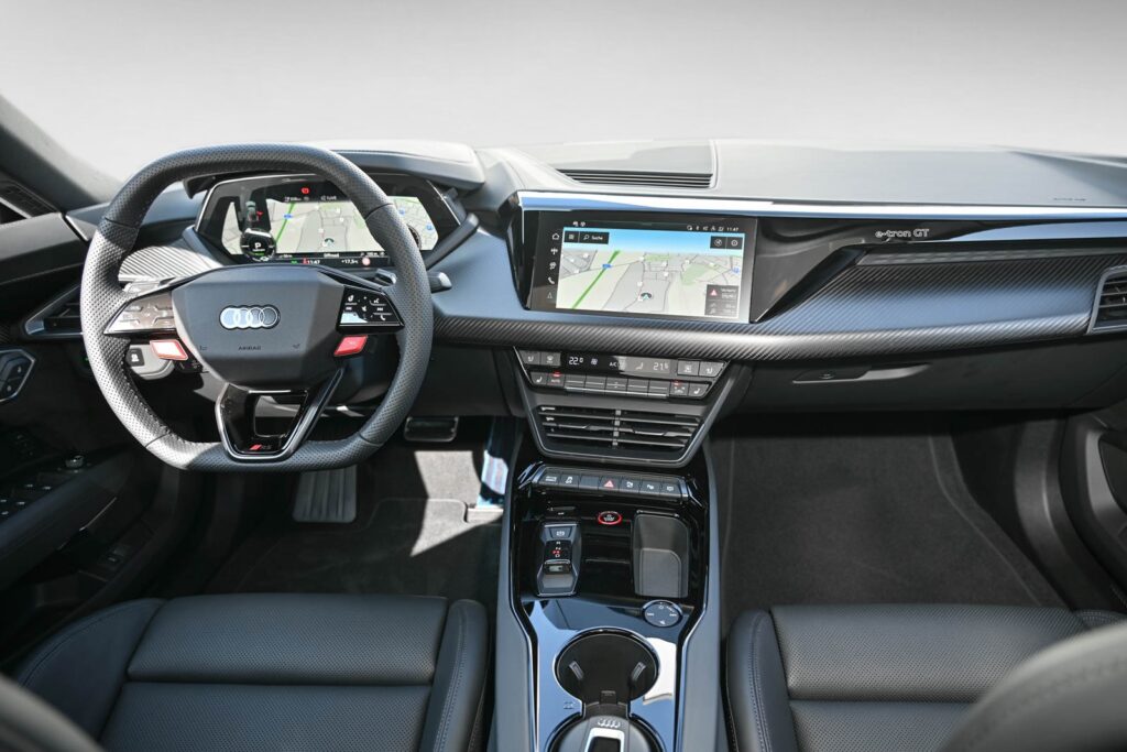 Audi RS e-tron GT Exposé-Bild 12