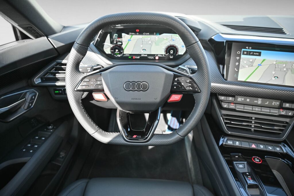 Audi RS e-tron GT Exposé-Bild 13