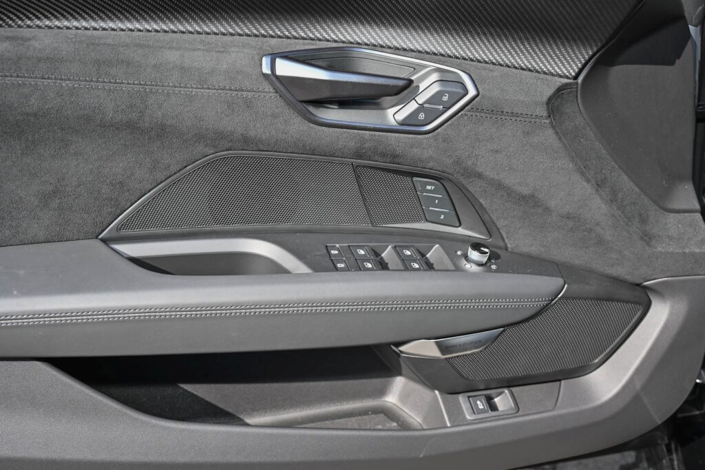 Audi RS e-tron GT Exposé-Bild 15