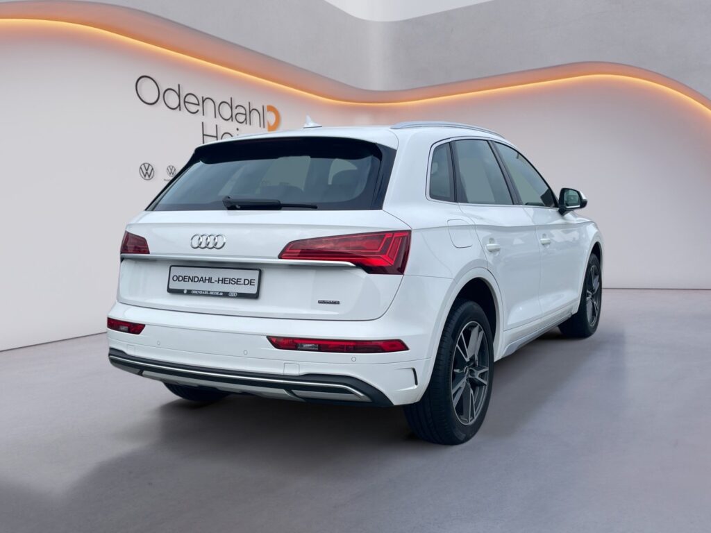 Audi Q5 Exposé-Bild 5