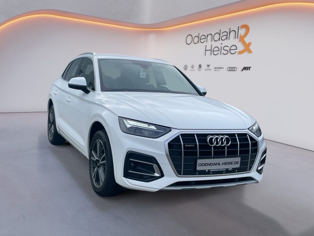 Audi Q5 Exposé-Bild 7