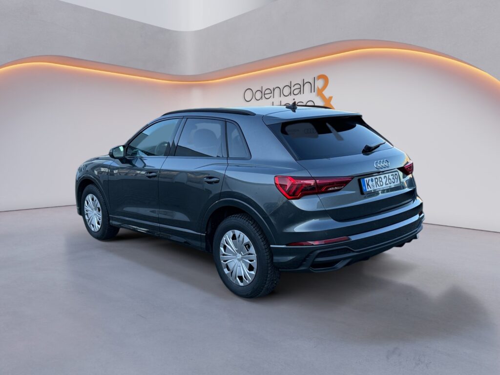 Audi Q3 Exposé-Bild 3