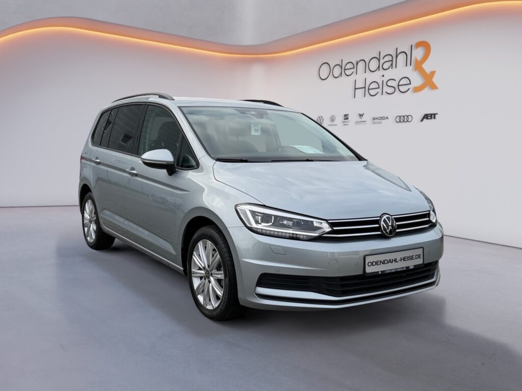 VW Touran Exposé-Bild 7