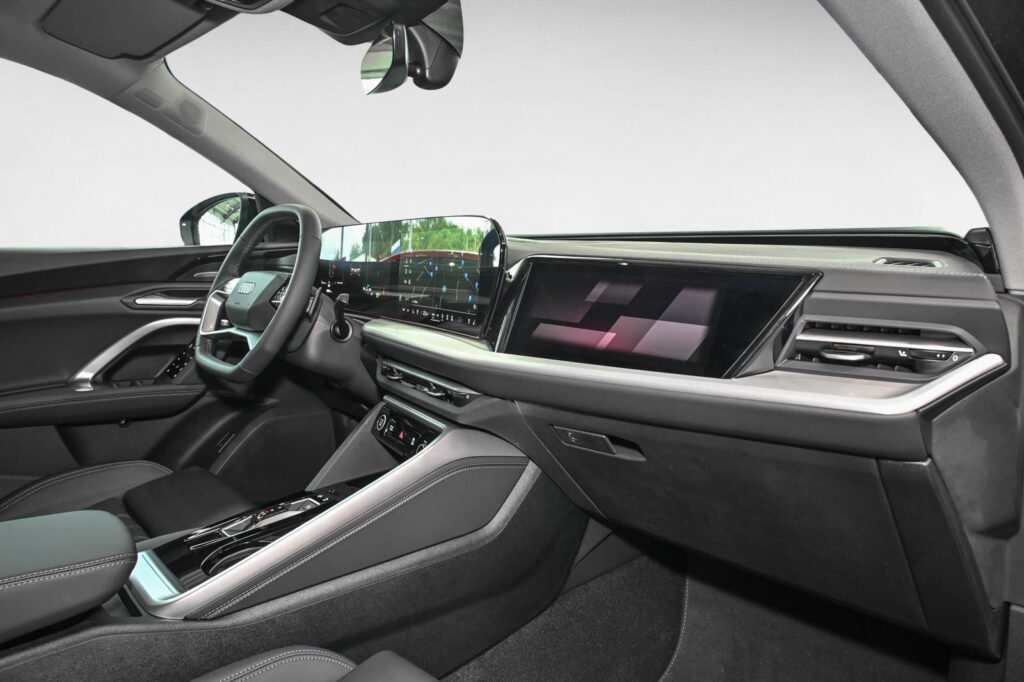 Audi Q5 Exposé-Bild 8