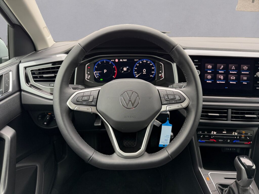 VW Polo Exposé-Bild 12