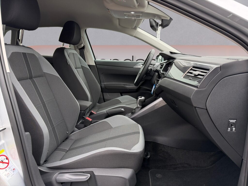 VW Polo Exposé-Bild 15