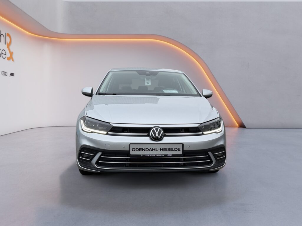 VW Polo Exposé-Bild 8