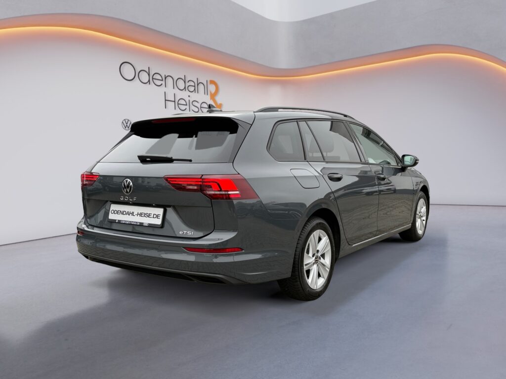 VW Golf Exposé-Bild 5