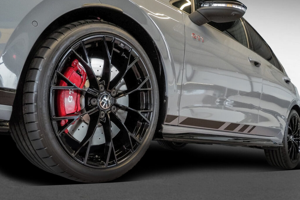 VW Golf Exposé-Bild 5