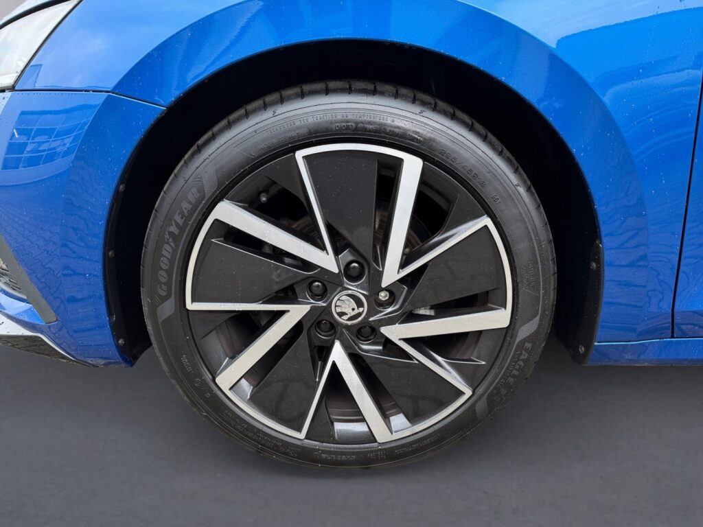 Skoda Octavia Exposé-Bild 14