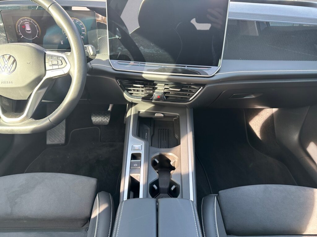 VW Passat Exposé-Bild 11