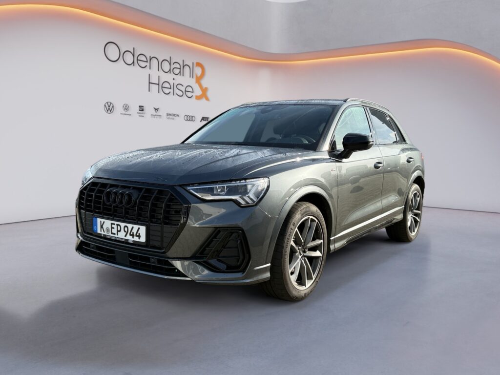 Audi Q3 Exposé-Bild 1