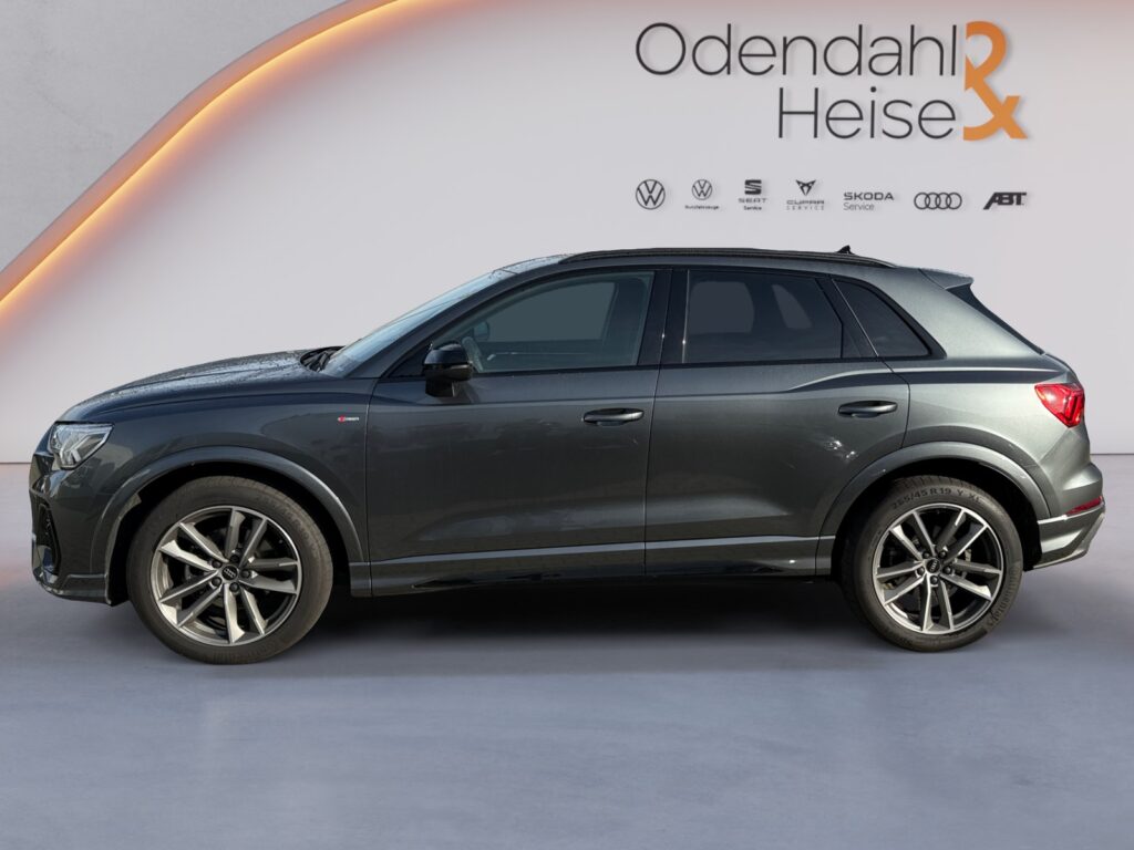 Audi Q3 Exposé-Bild 2