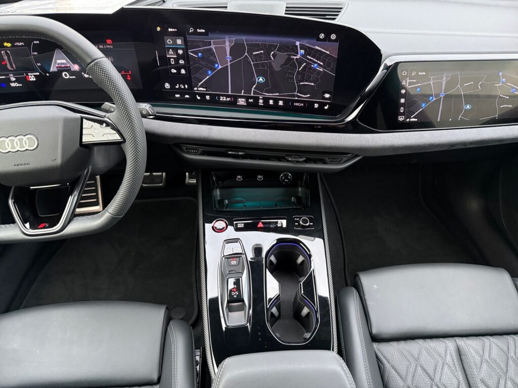 Audi S5 Exposé-Bild 11