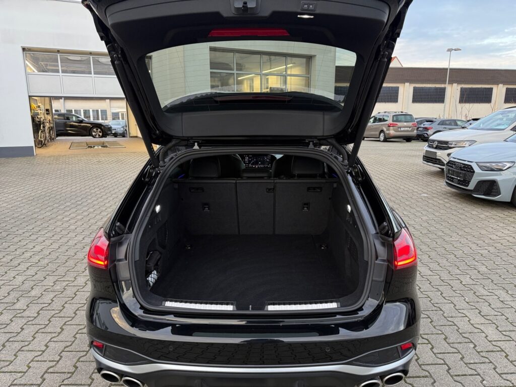 Audi S5 Exposé-Bild 16