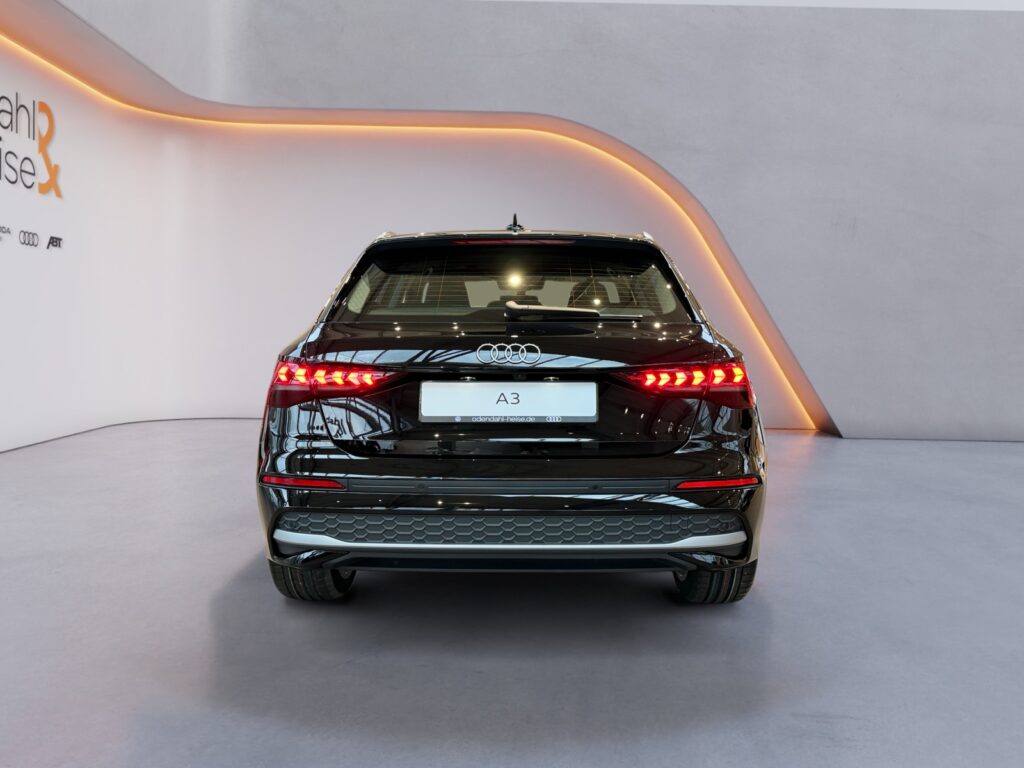 Audi A3 Exposé-Bild 4