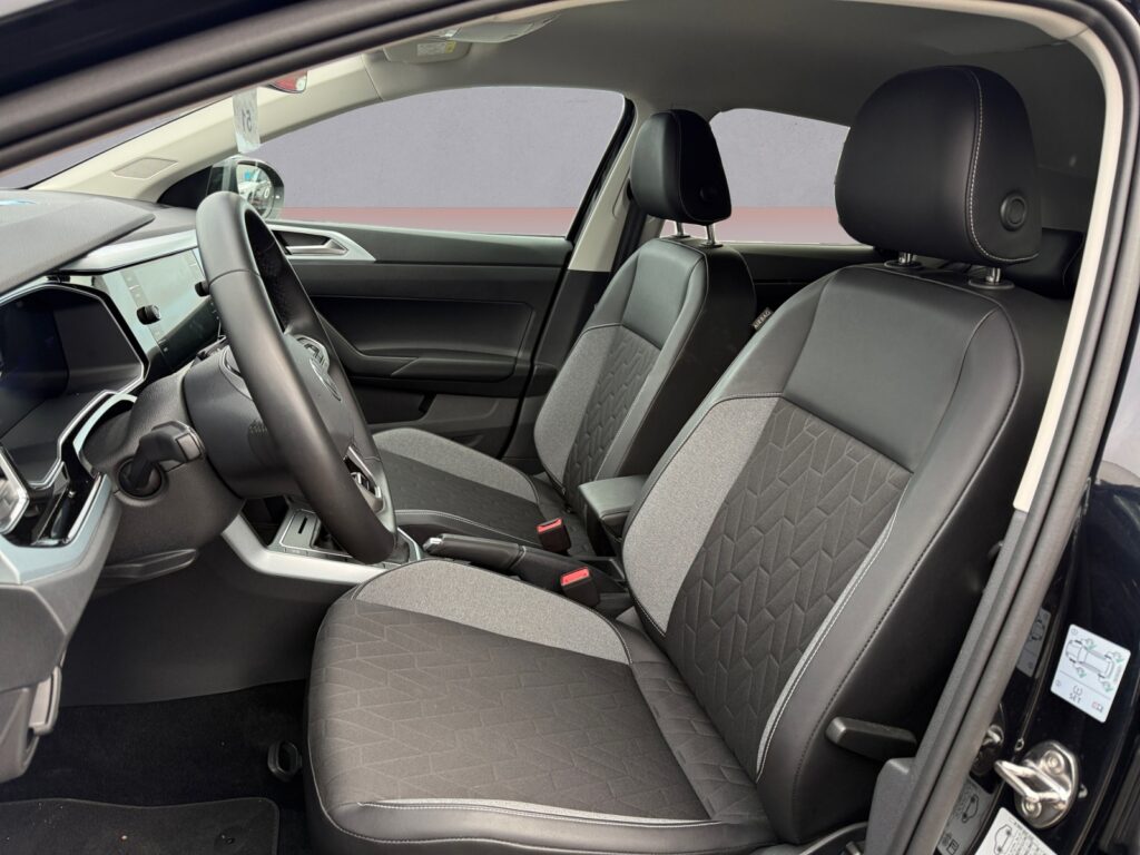 VW Taigo Exposé-Bild 9