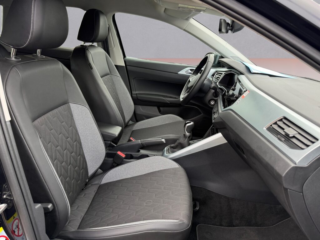 VW Taigo Exposé-Bild 15