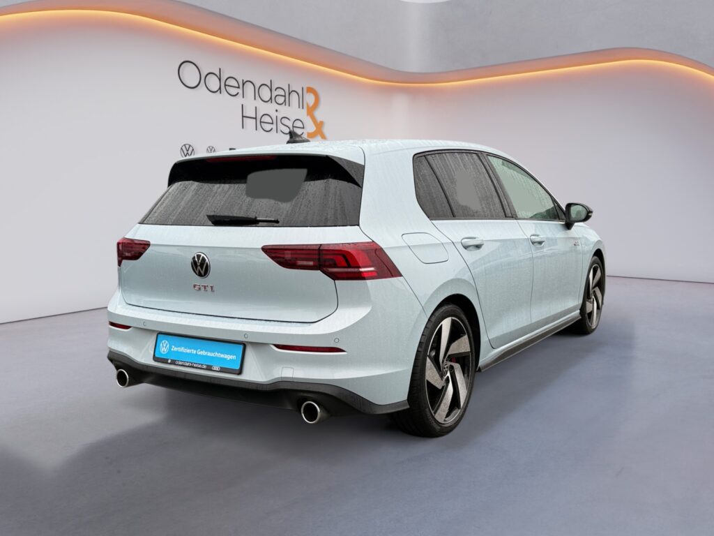 VW Golf Exposé-Bild 5