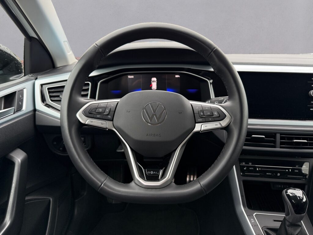 VW Taigo Exposé-Bild 12