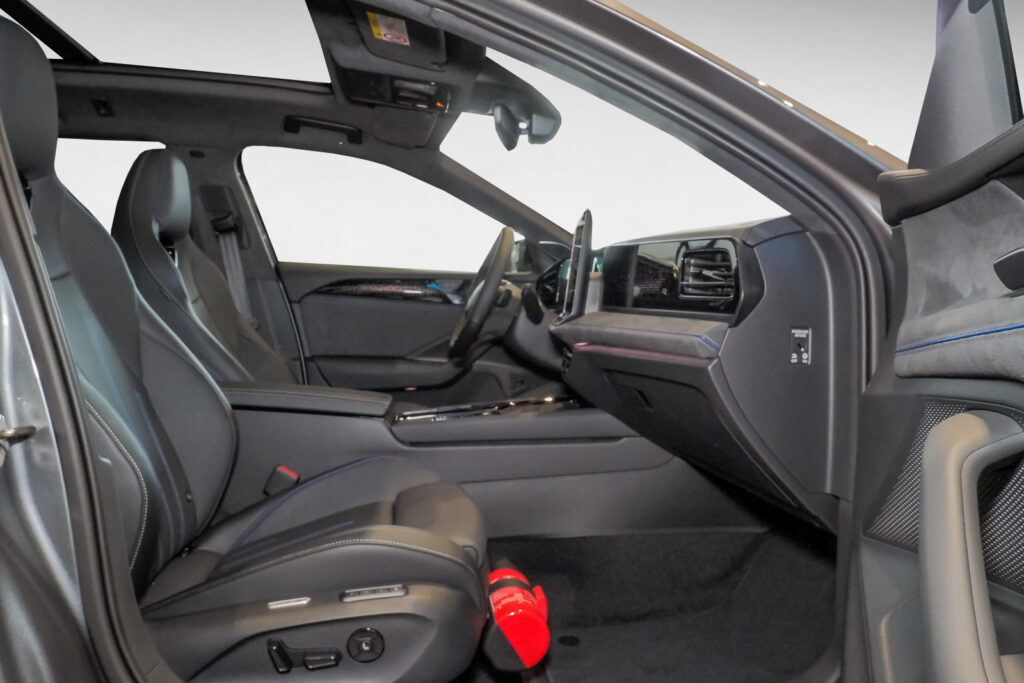 VW Passat Exposé-Bild 7