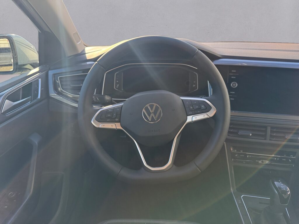 VW Polo Exposé-Bild 12