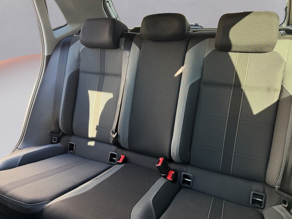 VW Polo Exposé-Bild 13