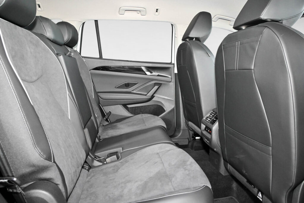 VW Tayron Exposé-Bild 11