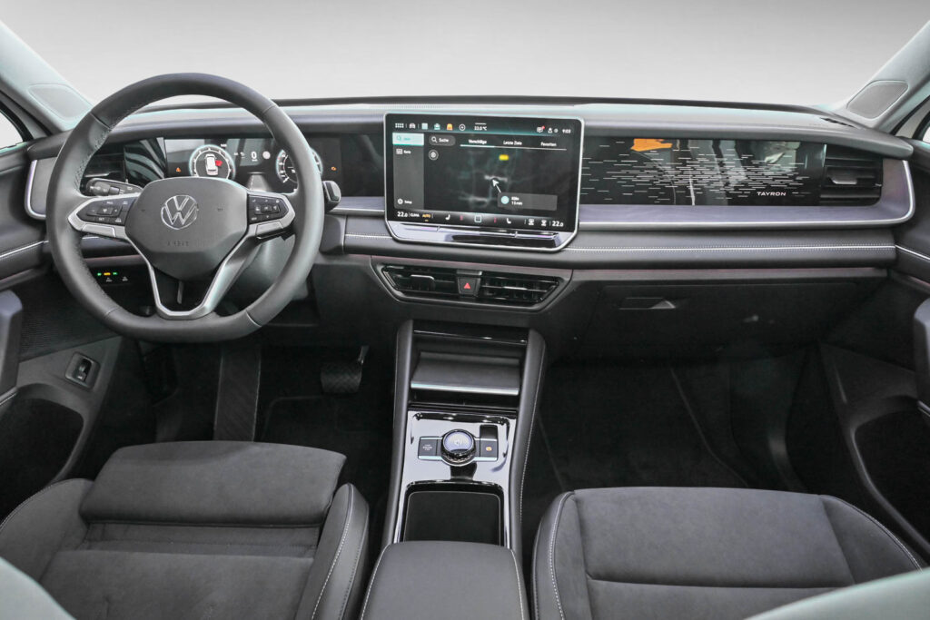 VW Tayron Exposé-Bild 12
