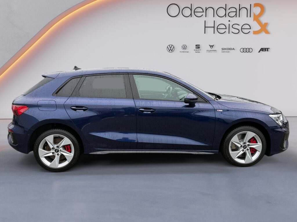 Audi A3 Exposé-Bild 6