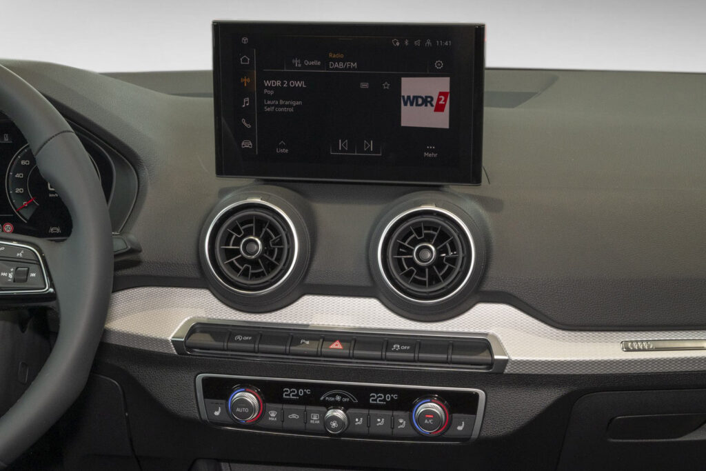 Audi Q2 Exposé-Bild 12