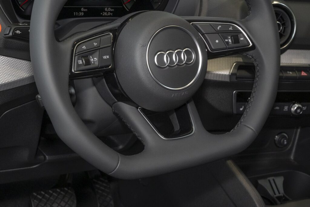 Audi Q2 Exposé-Bild 16