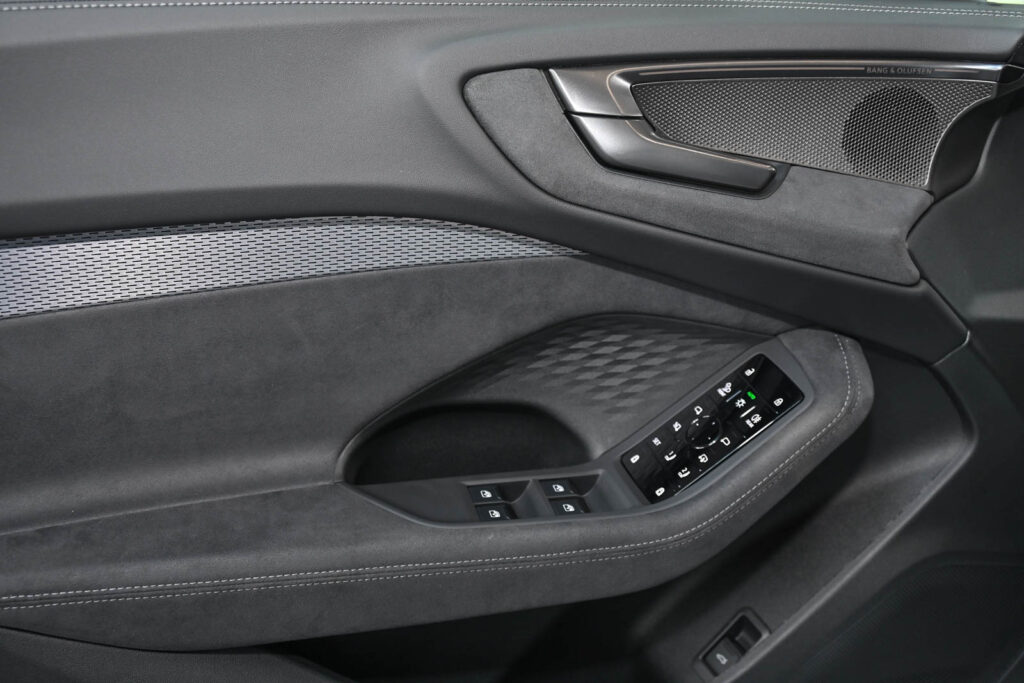 Audi A5 Exposé-Bild 15