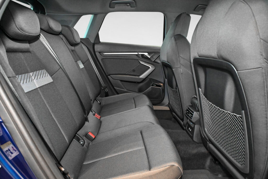 Audi A3 Exposé-Bild 11