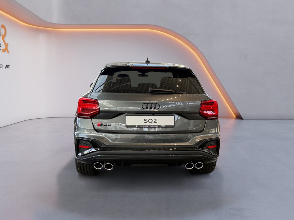 Audi SQ2 Exposé-Bild 4