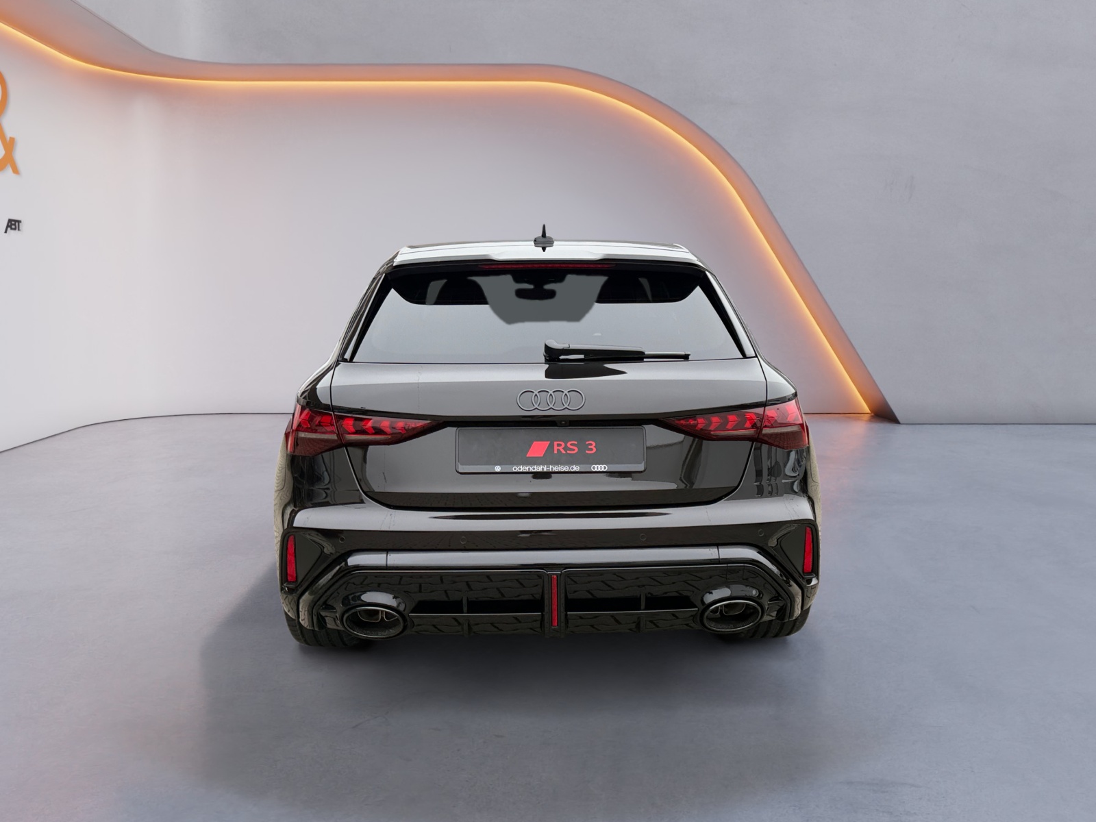Audi RS3 Exposé-Bild 4