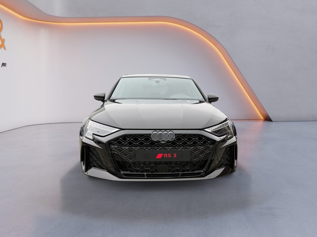 Audi RS3 Exposé-Bild 8