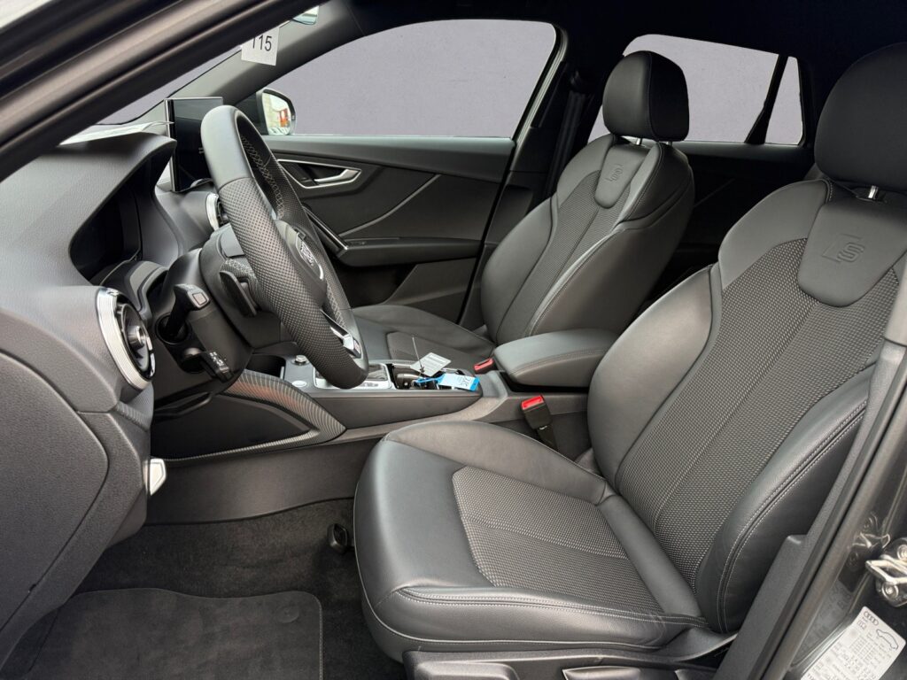 Audi Q2 Exposé-Bild 9