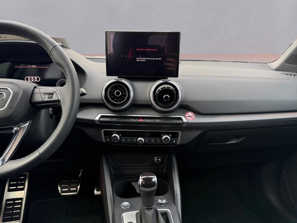 Audi Q2 Exposé-Bild 11