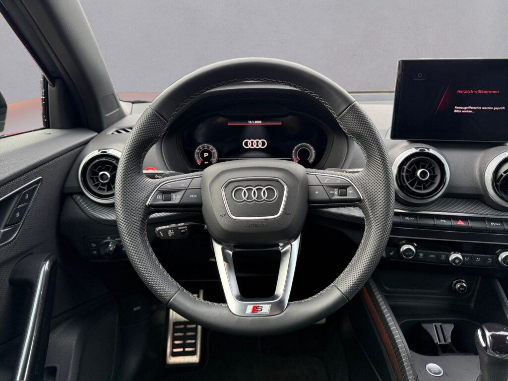 Audi Q2 Exposé-Bild 12