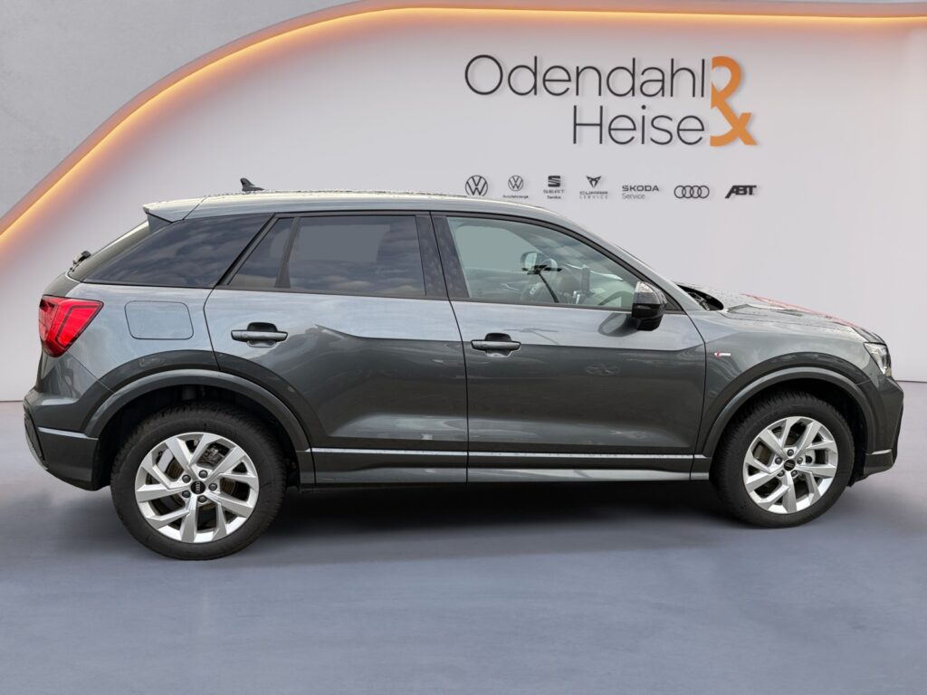 Audi Q2 Exposé-Bild 6